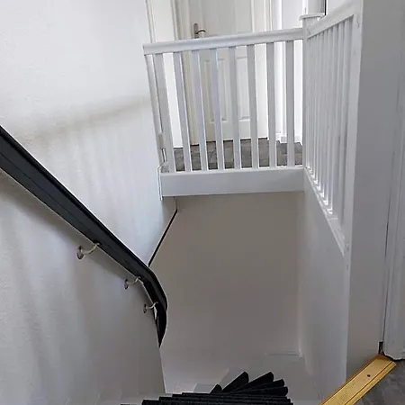 Stadthaus Mit Dachterrasse *